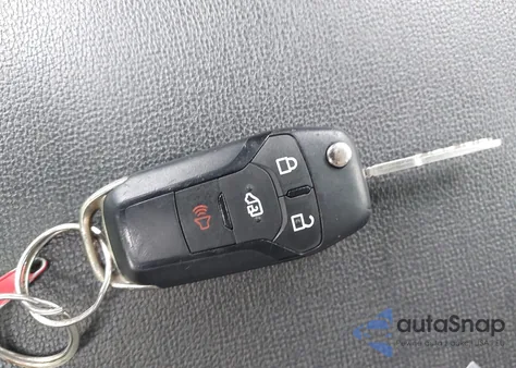 2022 Ford Transit Connect Xl z USA, uszkodzony, nr VIN NM0LS7S29N1514202